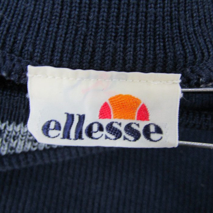 エレッセ スウェット トレーナー トップス スポーツウエア レディース Mサイズ ネイビー ellesse 【中古】｜ellesse｜店舗買取｜その他＞その他｜USEDのアパレル通販サイト  - SMASELL（スマセル）