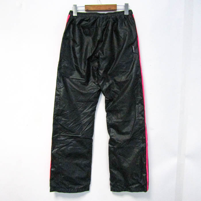 ra8995-002.jpg