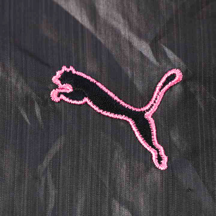 PUMA プーマ ナイロンジャケット ブルゾン フルジップ ロゴ 刺繍