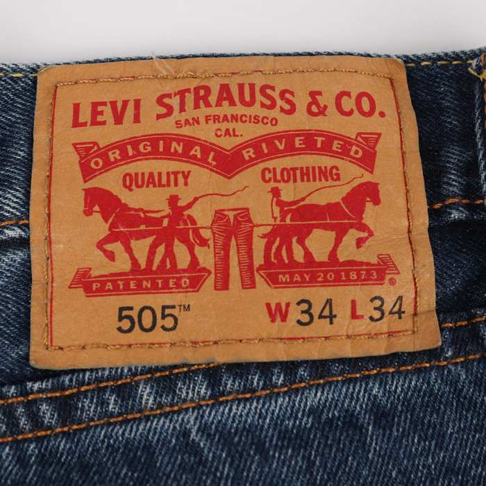 Levi’s 505 レギュラーフィットストレートジーンズ W34 L34