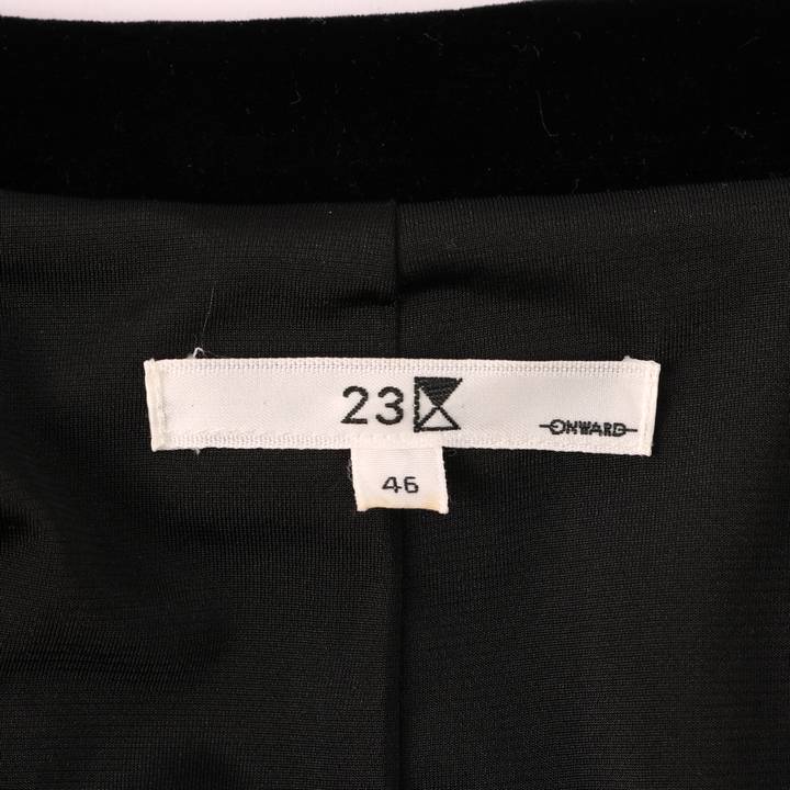 23区 テーラードジャケット ベルベット 無地 トップス 大きいサイズ レディース 46サイズ ブラック 23ku 【中古】
