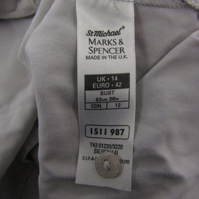 マークスアンドスペンサー 長袖シャツ 大きいサイズ ブランド トップス 英国製 レディース UK14サイズ グレー MARKS & SPENCER マークスアンドスペンサー 長袖シャツ 大きいサイズ ブランド