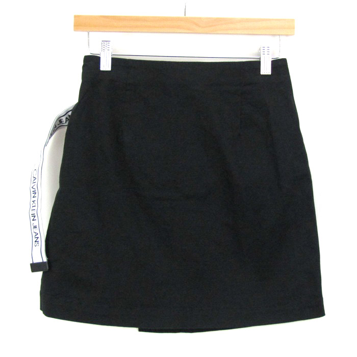  　黒　牛革　タイトスカート　カルバンクライン CALVIN KLEIN黒牛革タイトスカートカルバンクライン