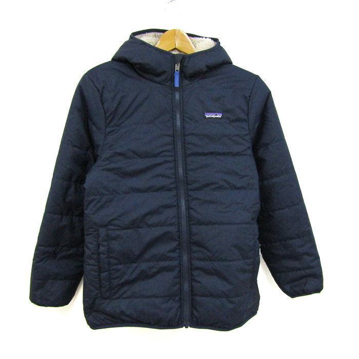 Patagoniaリバーシブルアウター パタゴニア ネイビー ボア