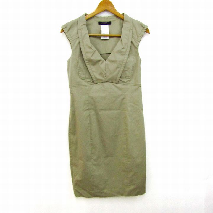 WEEKEND MaxMara ボタニカル Vネック ワンピース 綿100% WEEKEND MaxMara ボタニカル Vネック ワンピース 綿100%（楽天