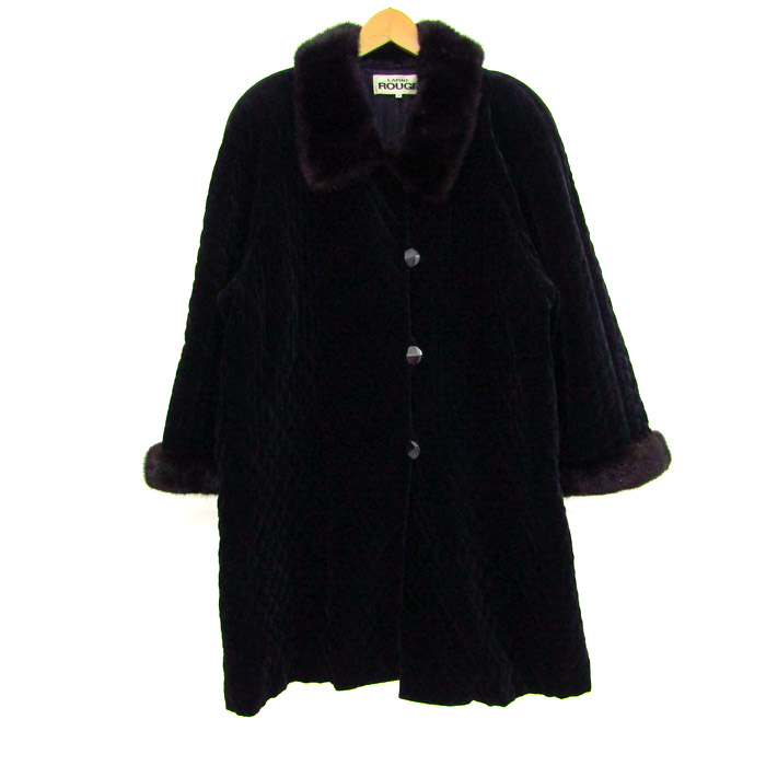 ラピーヌ ルージュ 黒のテーラード ジャケット