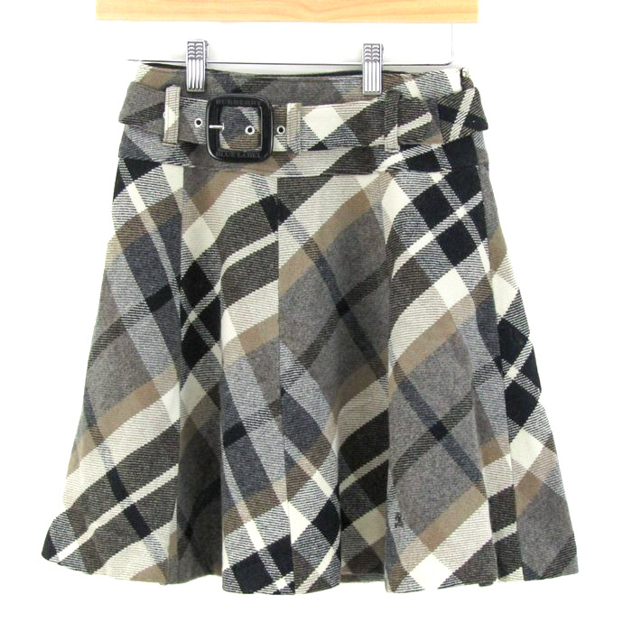 BURBERRY LONDON BLUELABEL スカート ベージュ BURBERRY BLUE LABEL ◇ノバチェックスカート38