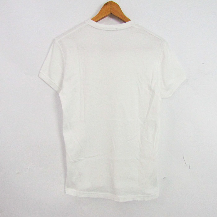 新品タグ付き　バーバリーロンドン　半袖Tシャツ サイズＬ　色　ホワイト バーバリーロンドン 半袖Tシャツ Vネック トップス レディース
