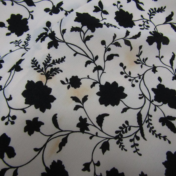 カネコイサオ ロングワンピース トップス 半袖 花柄 ベルト付き  