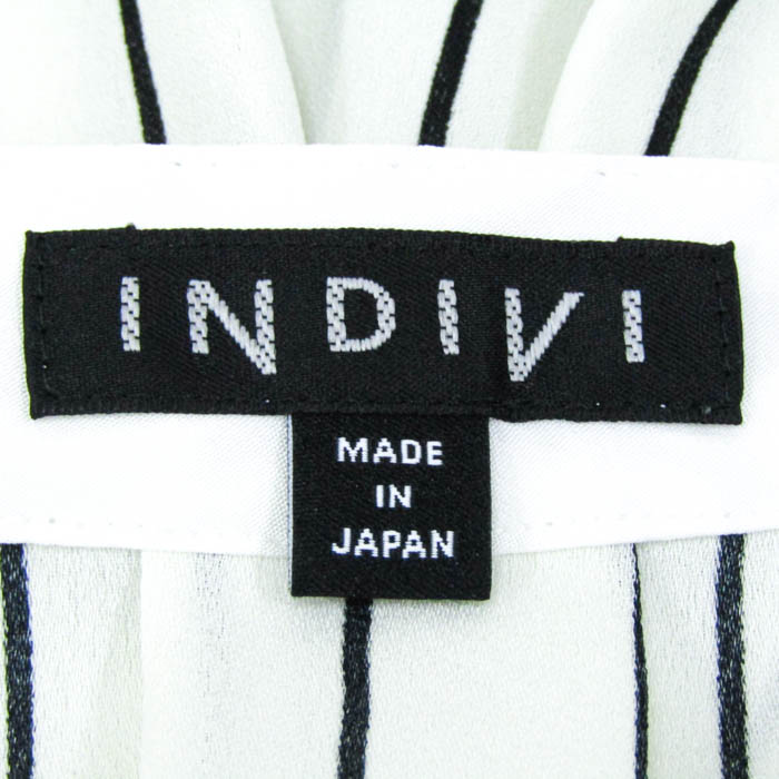 インディヴィ美品 Vネック長袖ブラウス シャツ ストライプ 白紺色 38 インディヴィ美品 Vネック長袖ブラウス シャツ ストライプ 白