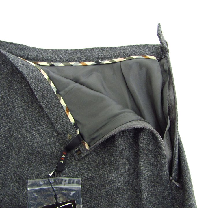 DAKS スカートスーツ セットアップ カシミヤ混 13号 大きいサイズ 総ロゴ ダックス スーツ セットアップ 未使用 カシミヤ100% ブランド