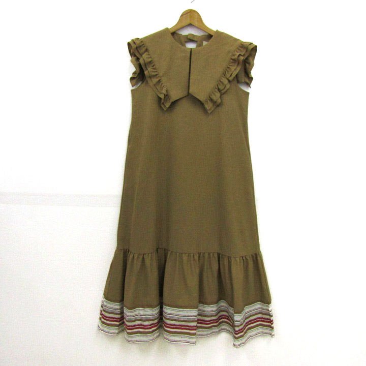 美品　ヴェロフォンナ　フリルカラーヘムボーダーワンピース　M マキシ丈　ベージュ 美品 ヴェロフォンナ フリルカラーヘムボーダーワンピース M