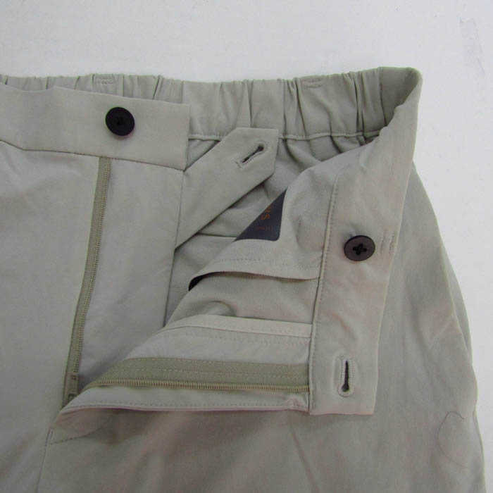 UNITED ARROWS　グレージュ　ベージュ　セットアップ UNITED ARROWS（ユナイテッドアローズ）の「WHITE LABEL ベージュ