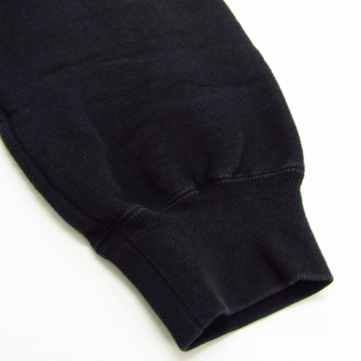 カールヘルム スウェット トレーナー トップス ロゴワッペン