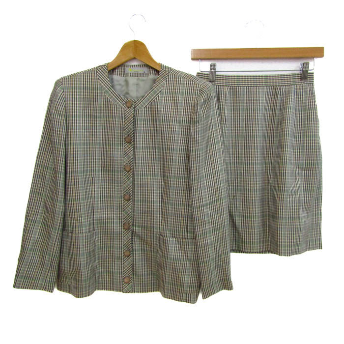 【タグ付き】カルバンクライン　サマージャケット　セットアップ セットアップもハイテク時代。春夏を極楽にするCK カルバン・クライン