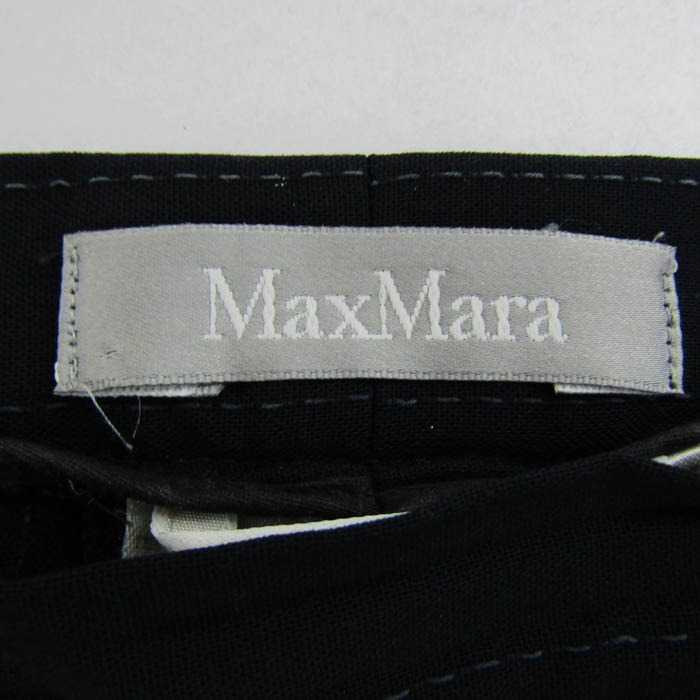 【大きいサイズ】 マックスマーラ パンツスーツ ストライプ ブラック 42 大きいサイズ】 マックスマーラ パンツスーツ ストライプ ブラック 42