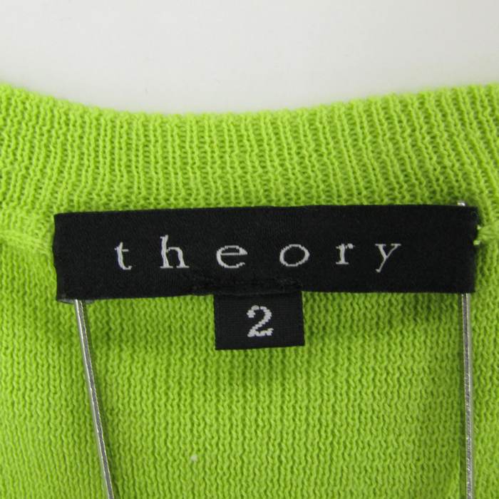 セオリー 半袖ニットTシャツ 無地 Uネック トップス カットソー コットン100% レディース 2サイズ グリーン theory 【中古】｜ theory｜店舗買取｜トップス＞Tシャツ/カットソー｜USEDのアパレル通販サイト - SMASELL（スマセル）