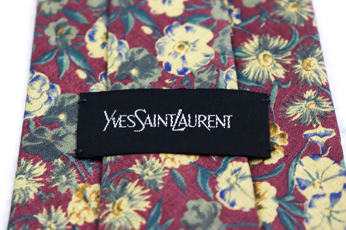 イヴ・サンローラン ブランドネクタイ YSL 総柄 花柄 リーフ柄 シルク イタリア製 メンズ ワインレッド YVES SAINT LAURENT  【中古】