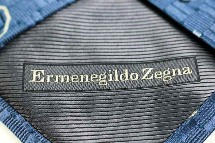 エルメネジルドゼニア ブランド ネクタイ シルク チェック柄 小紋柄 高級 メンズ ネイビー Ermenegildo Zegna 【中古】｜Ermenegildo  Zegna｜店舗買取｜フォーマルスーツ/小物＞ネクタイ｜USEDのアパレル通販サイト - SMASELL（スマセル）