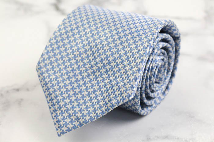 dunhill ネクタイ チェック柄 ホワイト ブルー 総柄 dunhill 青と白のチェック柄 ネクタイ サッカー日本代表のオフィシャル