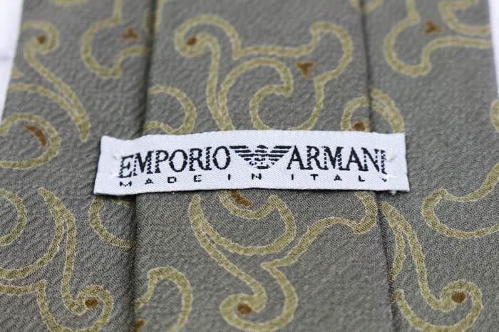 エンポリオ・アルマーニ ブランド ネクタイ 総柄 パネル柄 シルク イタリア製 PO メンズ カーキ Emporio Armani 【中古】｜Emporio  Armani｜店舗買取｜フォーマルスーツ/小物＞ネクタイ｜USEDのアパレル通販サイト - SMASELL（スマセル）