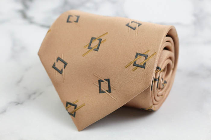 Ermenegildo Zegna｜エルメネジルドゼニア アウトレット セール