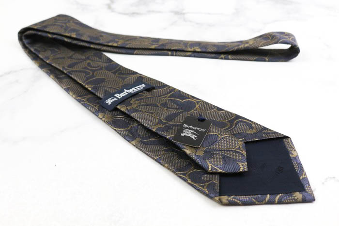 新品　バーバリー　ネクタイ　ネイビー　ホースマーク　財布　ベルト　スーツ 美品/即決】 バーバリー BURBERRY ロゴグラム柄 ホースマーク 伊
