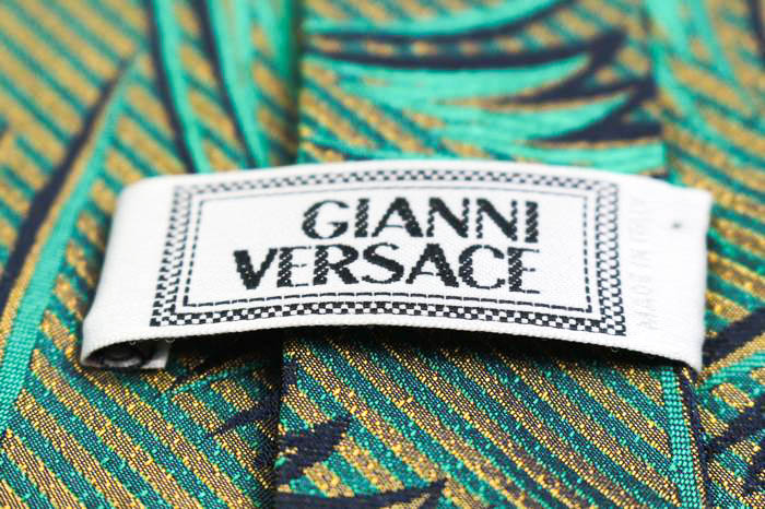 ジャンニ・ヴェルサーチ ブランド ネクタイ ストライプ柄 リーフ柄 シルク イタリア製 PO メンズ グリーン Gianni Versace  【中古】｜Gianni Versace｜店舗買取｜フォーマルスーツ/小物＞ネクタイ｜USEDのアパレル通販サイト - SMASELL（スマセル）