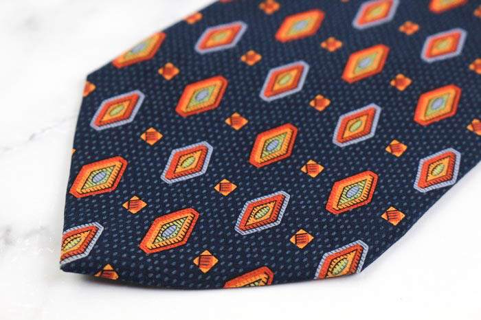 ダンヒル ブランド ネクタイ 小紋柄 ドット 幾何学模様 シルク PO メンズ ネイビー Dunhill 【中古】｜Dunhill ｜店舗買取｜フォーマルスーツ/小物＞ネクタイ｜USEDのアパレル通販サイト - SMASELL（スマセル）