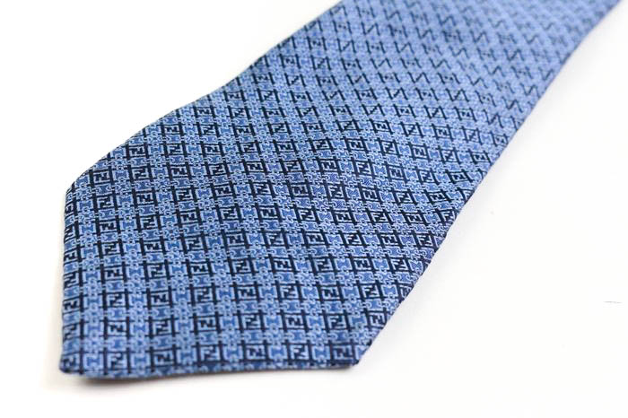 フェンディ ズッカ FF ネイビーブルー系 ネクタイ 美品】フェンディ