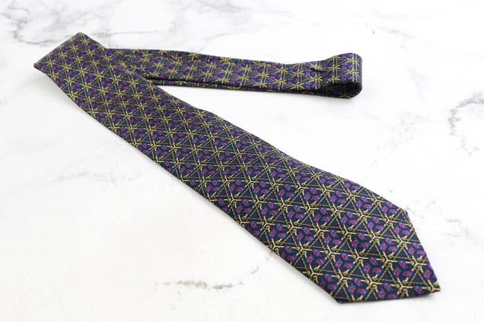 新品 未使用品 HERMES エルメス H柄 小紋柄 ネクタイ ネイビー H織り 楽天市場】【新品】 エルメス HERMES ネクタイ H織りタイ 7CM