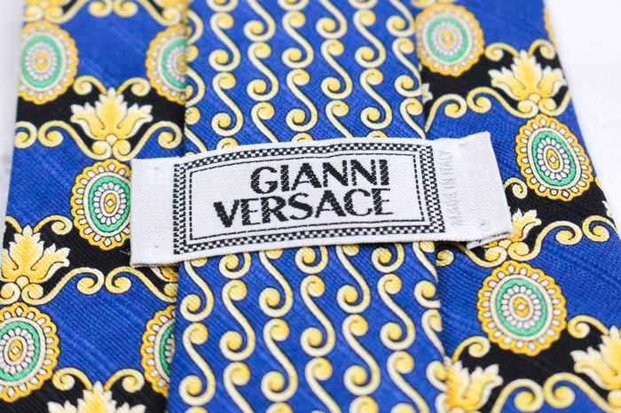 2025年最新】gianni versace ネクタイの人気アイテム - メルカリ