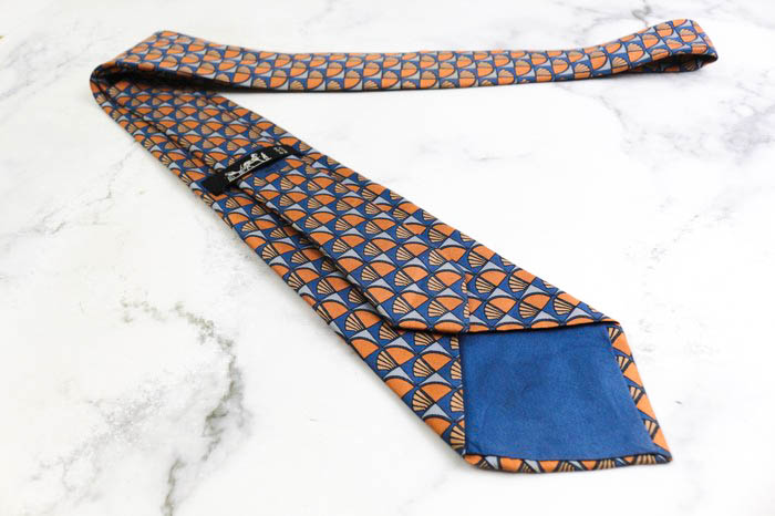 ✨美品✨HERMES エルメス　ネクタイ　小紋柄　パターン柄　シルク 美品✨HERMES ネクタイ エルメス パターン柄 ネイビー シルク