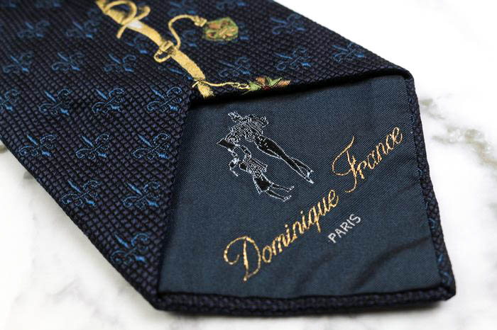 ドミニクフランス クール ドゥ ソワ ブランド ネクタイ シルク 刺繍 武具柄 PO メンズ ネイビー Dominique France Coeur  de Soie 【中古】｜Dominique France Coeur de Soie｜店舗買取｜フォーマルスーツ/小物＞ネクタイ｜USEDのアパレル通販サイト  - SMASELL（スマセル）