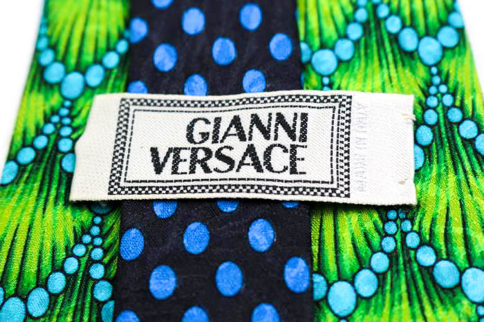 ジャンニ・ヴェルサーチ ブランド ネクタイ 総柄 ドット 格子柄 シルク イタリア製 PO メンズ グリーン Gianni Versace  【中古】｜Gianni Versace｜店舗買取｜フォーマルスーツ/小物＞ネクタイ｜USEDのアパレル通販サイト - SMASELL（スマセル）