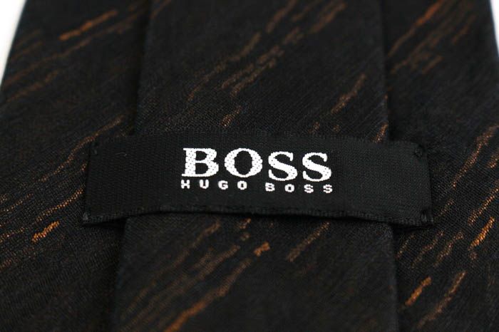 【未使用級】Hugo Boss ブランドネクタイ　シルク ヒューゴボス ブランド ネクタイ シルク ライン柄 総柄 伊製生地
