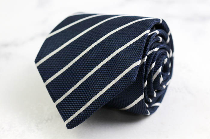 ジョルジオアルマーニ ブランド ネクタイ ストライプ柄 ダブル  