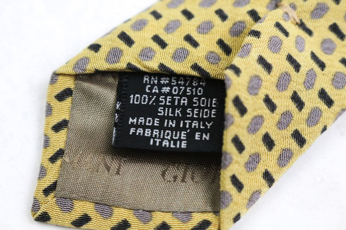 未使用品 GIORGIO ARMANI アルマーニ ネクタイ イエロー ドット ジョルジオアルマーニ ブランド ネクタイ シルク 小紋柄 ドット