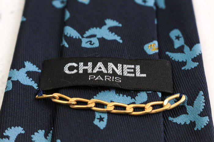 【美品】シャネル ネクタイ ネイビー 濃紺 ココマーク 小紋柄 チェーン 高級 楽天市場】CHANEL シャネル ネクタイ シルクタイ ロゴ CCマーク