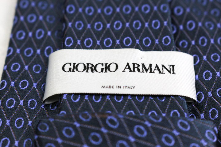 【新品未使用】 ジョルジオアルマーニ ネクタイ シルク イタリア製 総ロゴ 濃紺 GIORGIO ARMANI ジョルジオアルマーニ ネクタイ 高級ブランド