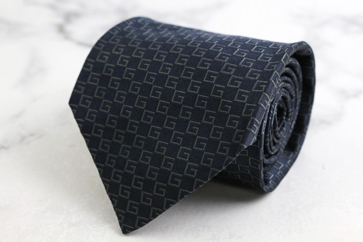 GUCCI グッチ GG 総柄 シルク ネクタイ ネイビー イタリア製 正規品 美