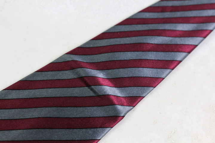 イヴ・サンローラン ブランド ネクタイ YSL ストライプ柄 シルク PO