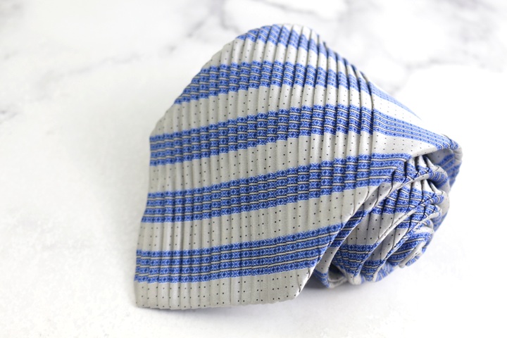 KK　ステファノリッチ ブランド ネクタイ プリーツ加工 ストライプ柄 KK様専用 ステファノリッチ ブランド ネクタイ プリーツ加工