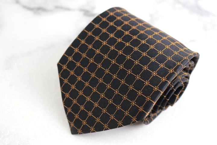 【新品同様】　ポールスミス　ネクタイ　シルク　現行　ドット　チェック　高級感 Paul Smith ポールスミス ネクタイ シルク おしゃれ 8cm幅 ビジネス