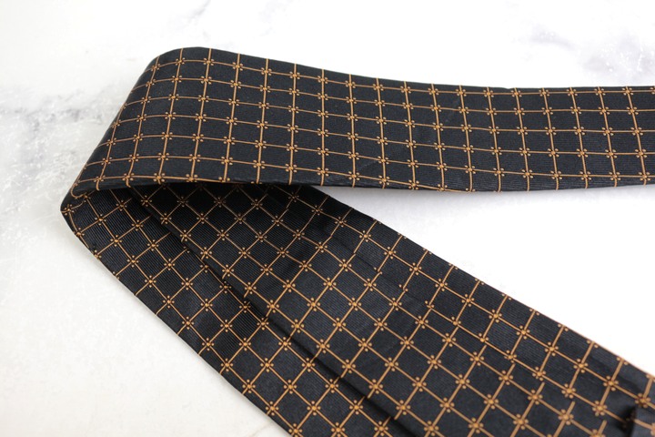 【新品同様】　ポールスミス　ネクタイ　シルク　現行　ドット　チェック　高級感 Paul Smith ポールスミス ネクタイ シルク おしゃれ 8cm幅 ビジネス