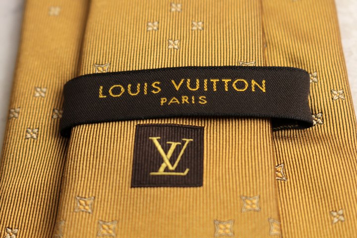 【LOUIS VUITTON】メンズ ネクタイ 未使用品 2025年最新】Yahoo!オークション -ヴィトン ネクタイ 未使用の中古品