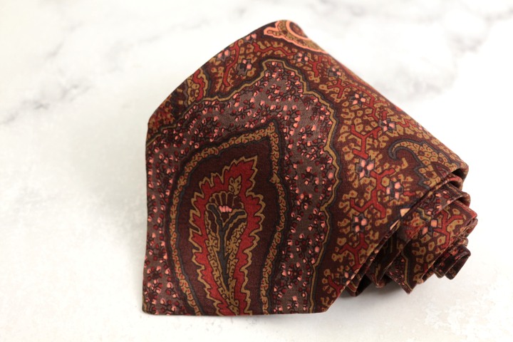 ETRO ネクタイ ブラウン レッド ブルー ペイズリー柄 総柄 楽天市場】エトロ ETRO ネクタイ メンズ シルク 100％ 総柄 ペイズリー