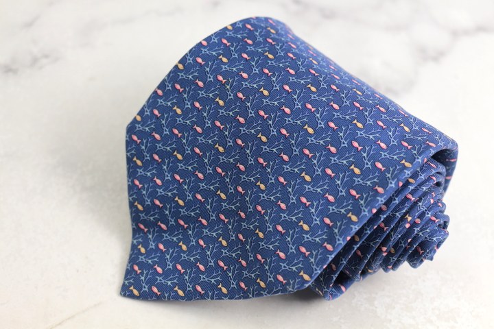 サルヴァトーレフェラガモ ブランド ネクタイ 魚 動物柄 シルク