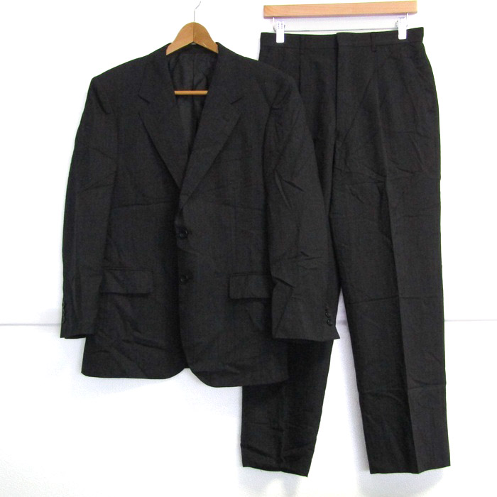 ジャンニバレンチノ　高級礼服三点セットスーツ ジャンニバレンチノ ブラック フォーマル ジャンニバレンチノ