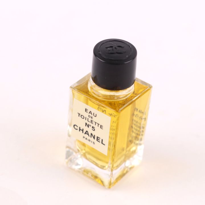 シャネル ミニ香水 No5 オードゥトワレット EDT ナンバー5 ほぼ未使用 